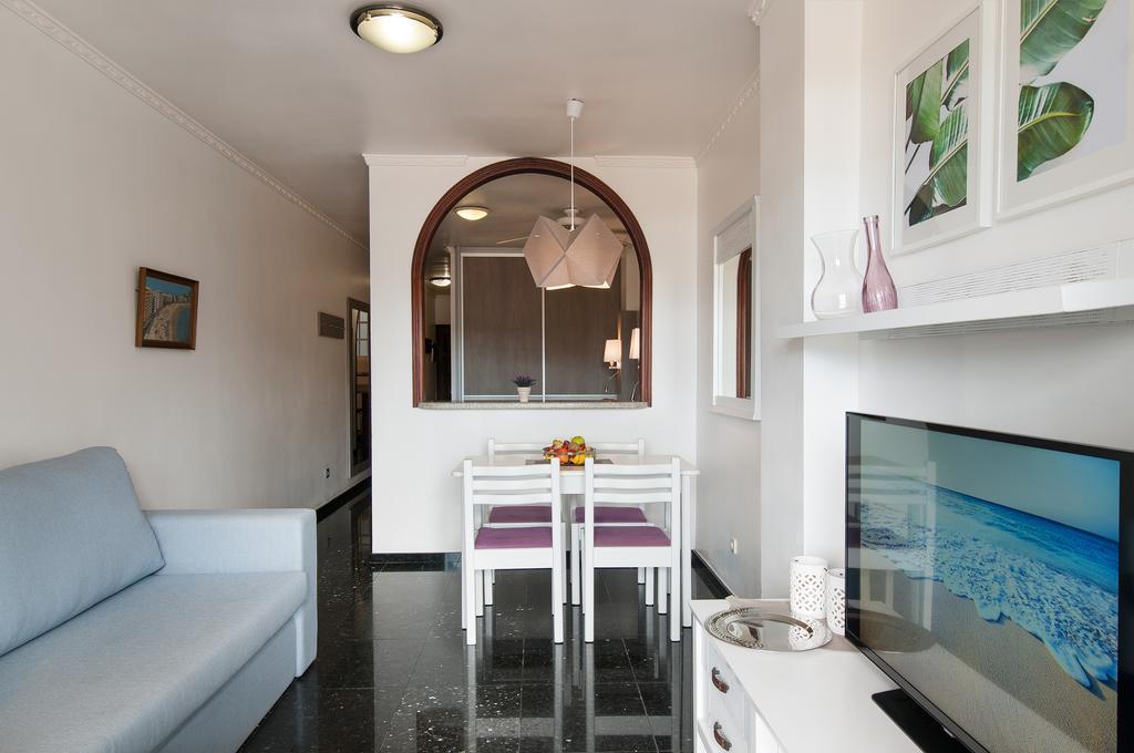 Don Carlos Apartment *